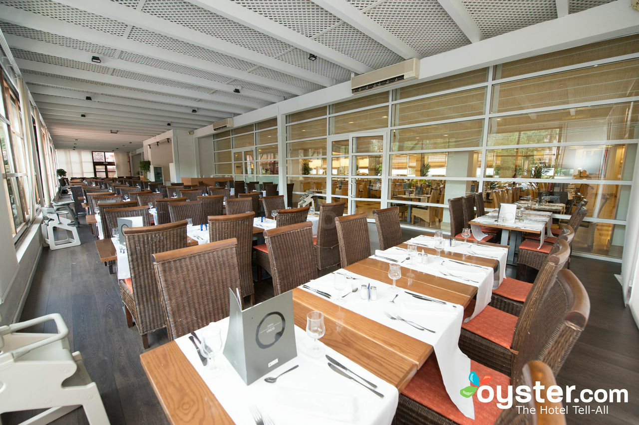 H10 Salauris Palace Hotel 4*